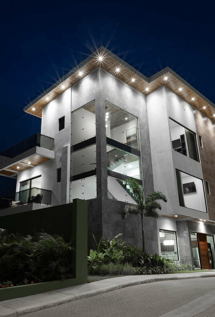 Casa Rio Mar Villa 1 exterior and pool