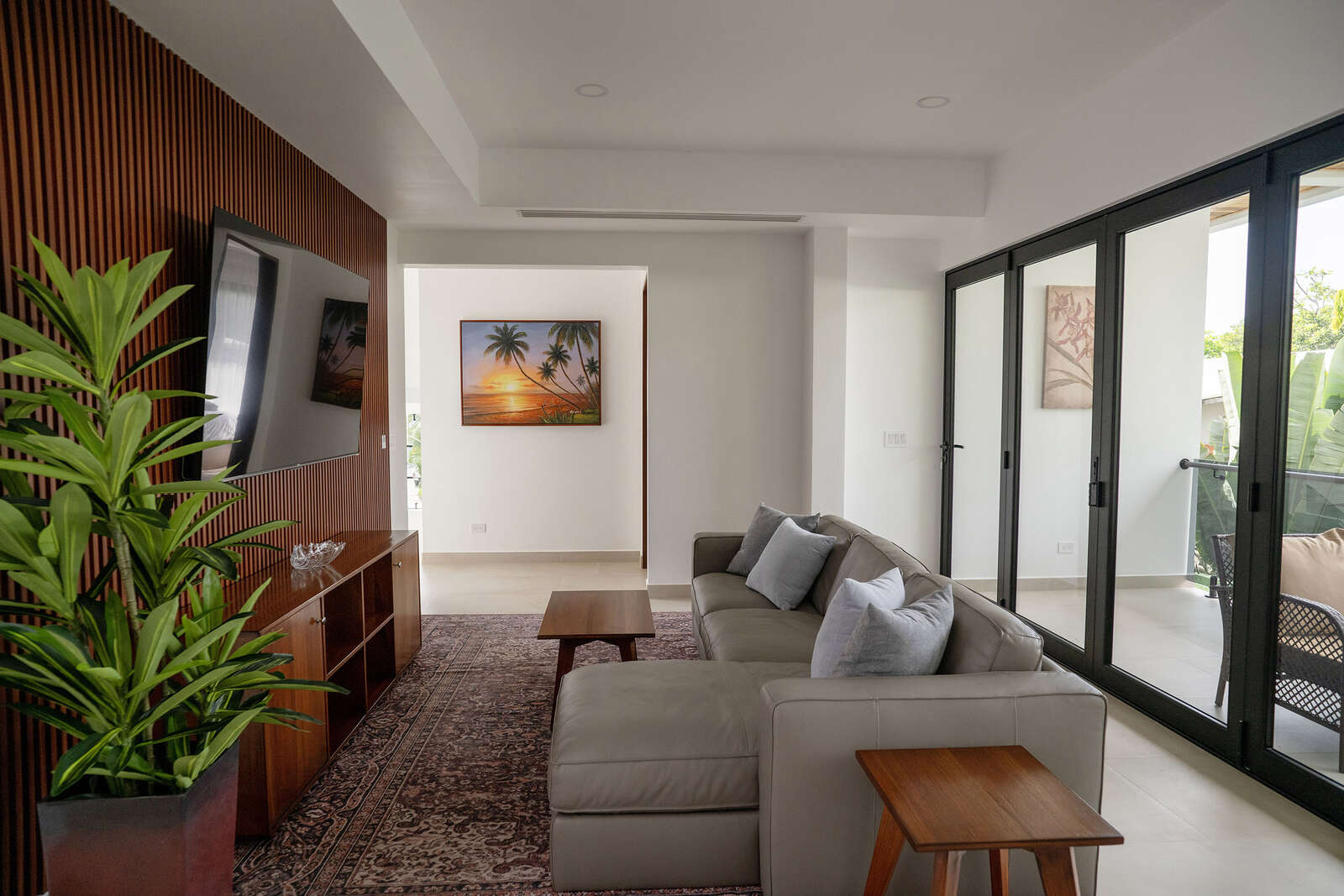 Casa Rio Mar Villa 1 exterior and pool