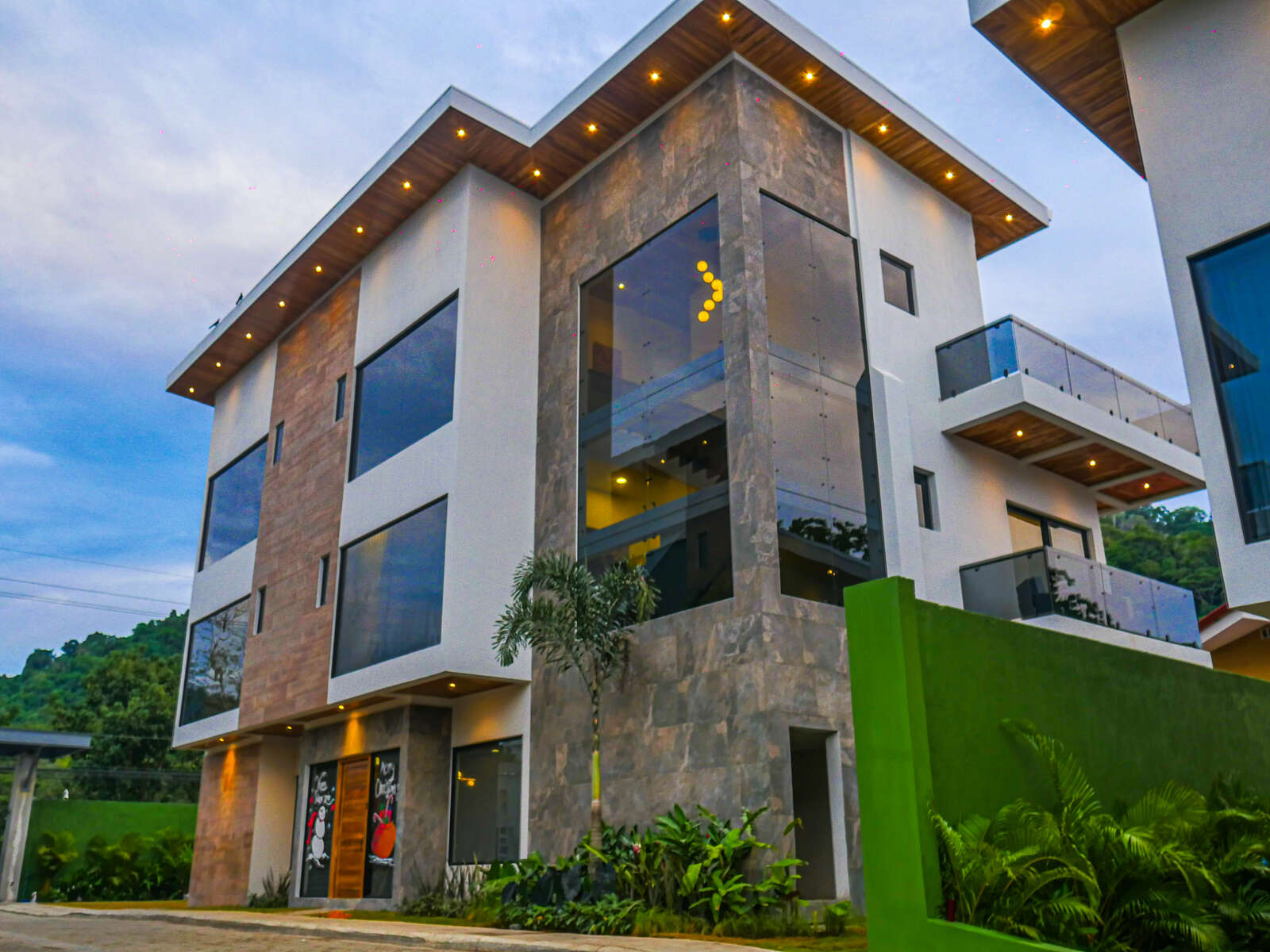 Villa 2 exterior with pool